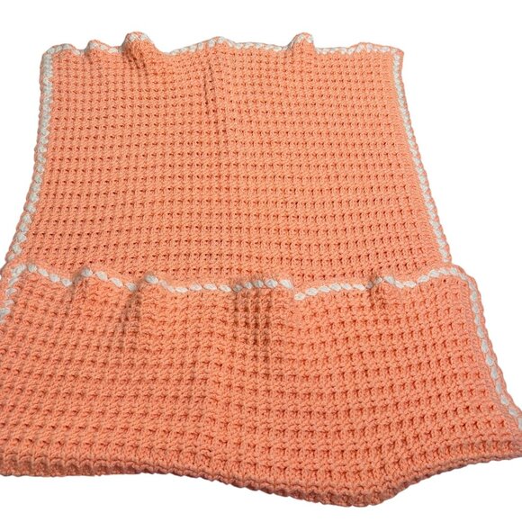 Handmade Peach Crochet Baby Blanket Throw 50 x 34 White Trim - Picture 4 of 4